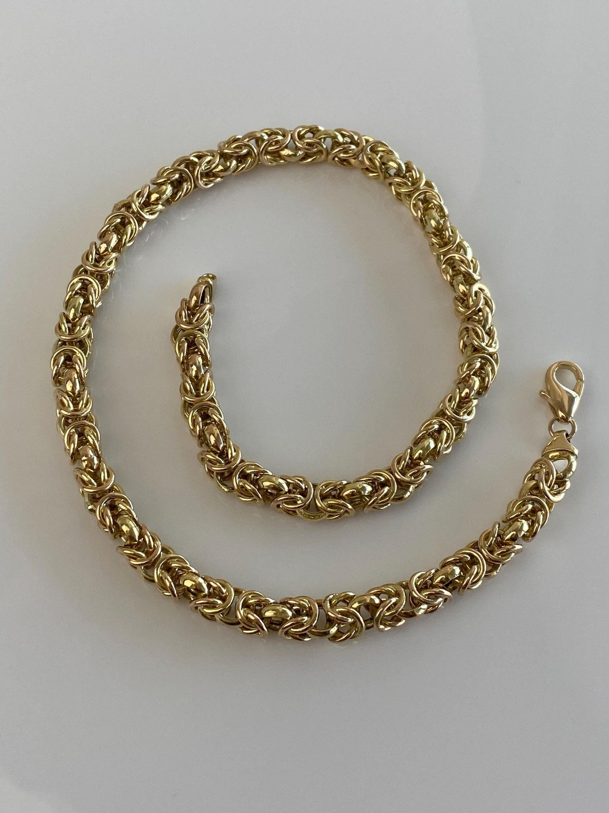 Vintage 14k Yellow Gold Chunky Rounded Byzantine Chain Necklace - 16.75 inches