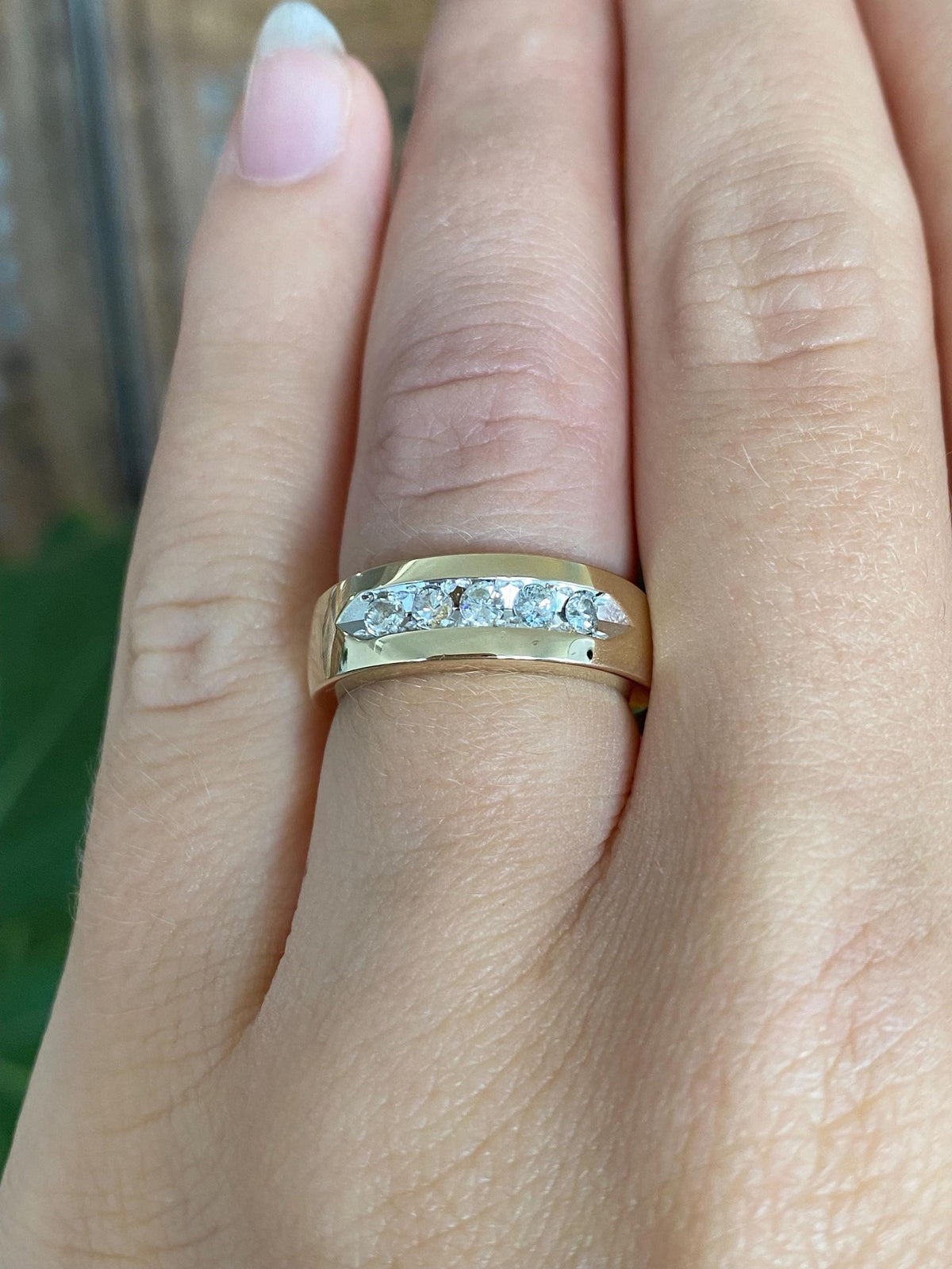 Vintage Solid 14k White & Yellow Gold Diamond Ring Band - Size 5.25