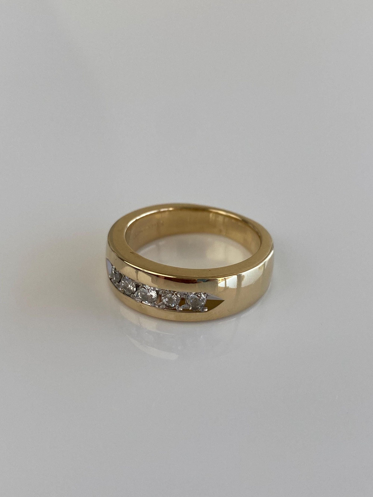 Vintage Solid 14k White & Yellow Gold Diamond Ring Band - Size 5.25