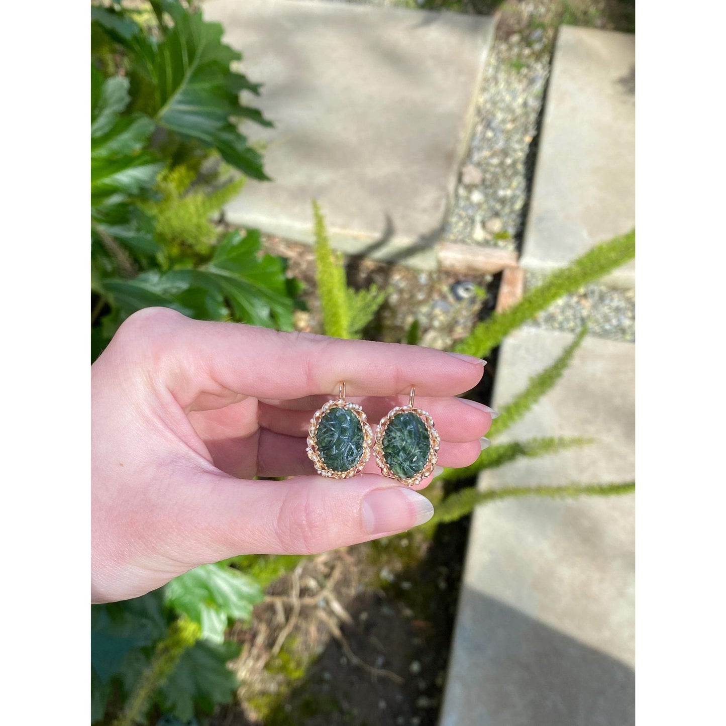 Vintage Solid 14k Yellow Gold Carved Nephrite Seed Pearl Drop Earrings