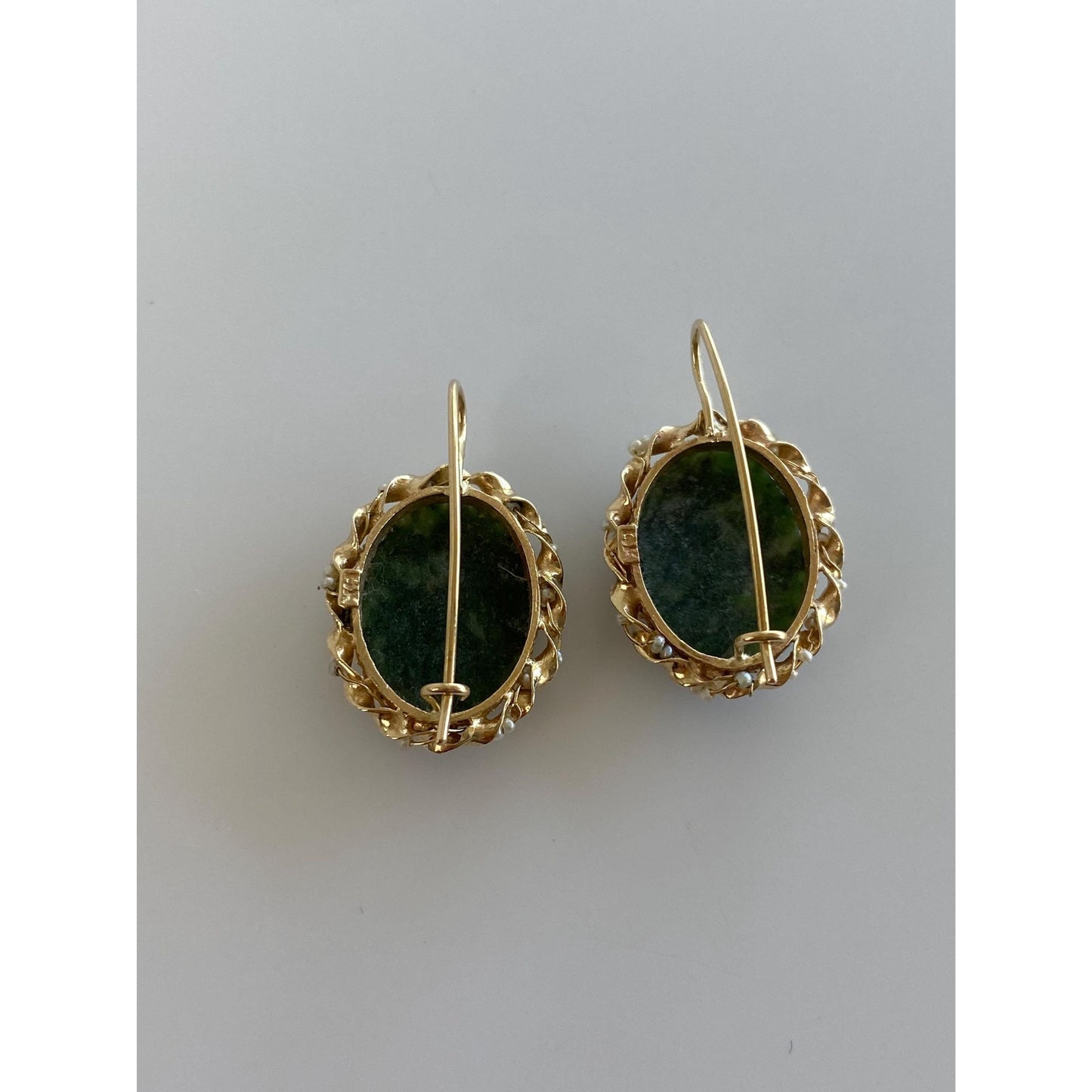 Vintage Solid 14k Yellow Gold Carved Nephrite Seed Pearl Drop Earrings