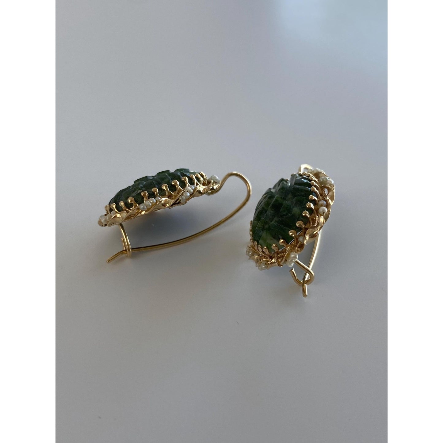Vintage Solid 14k Yellow Gold Carved Nephrite Seed Pearl Drop Earrings