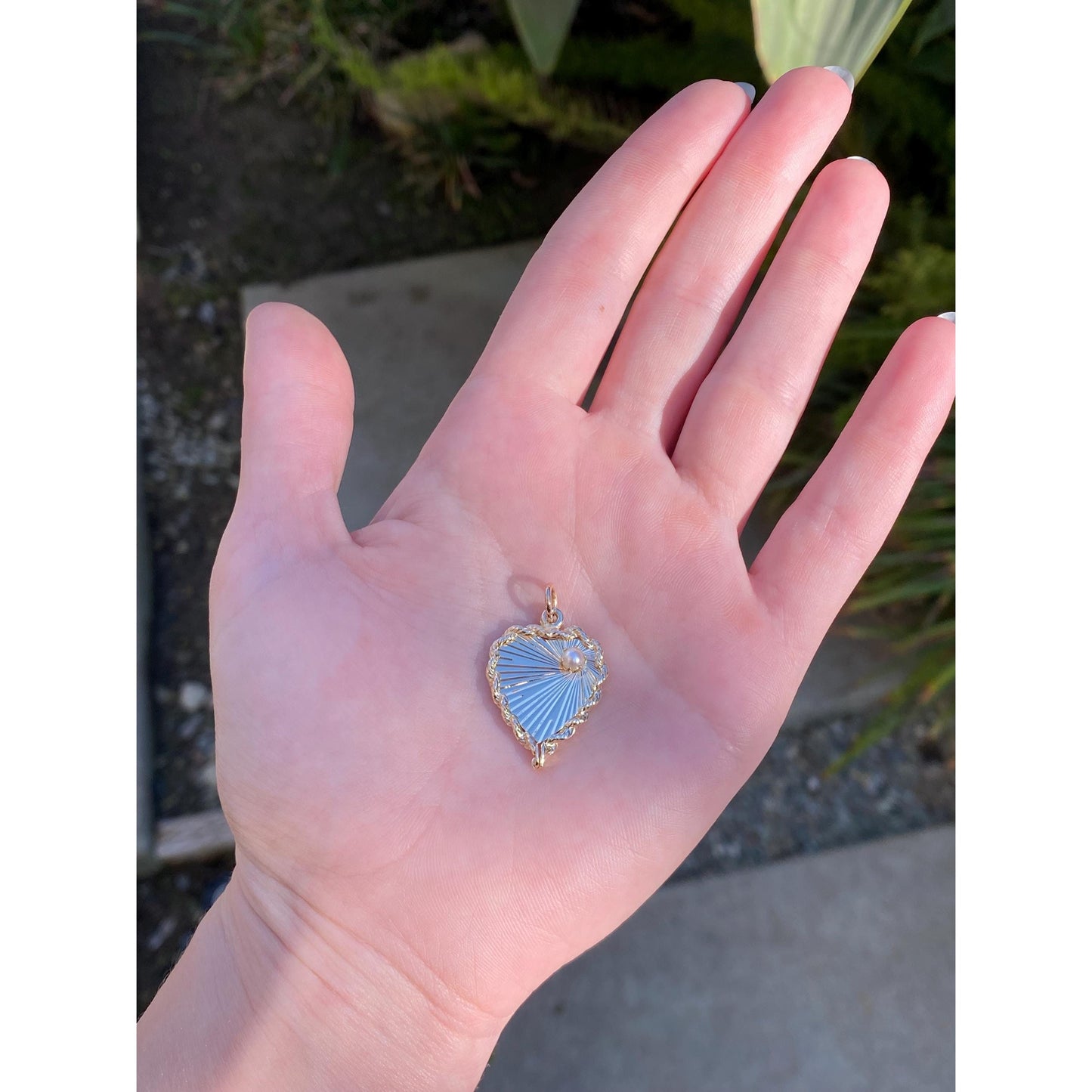 Vintage Solid 14k Yellow Gold Pearl Engine Turned Heart Charm