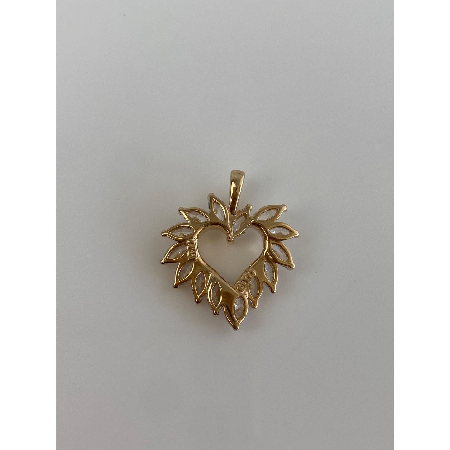 Vintage Solid 14k Yellow Gold Clear Cubic Zirconia Heart Charm