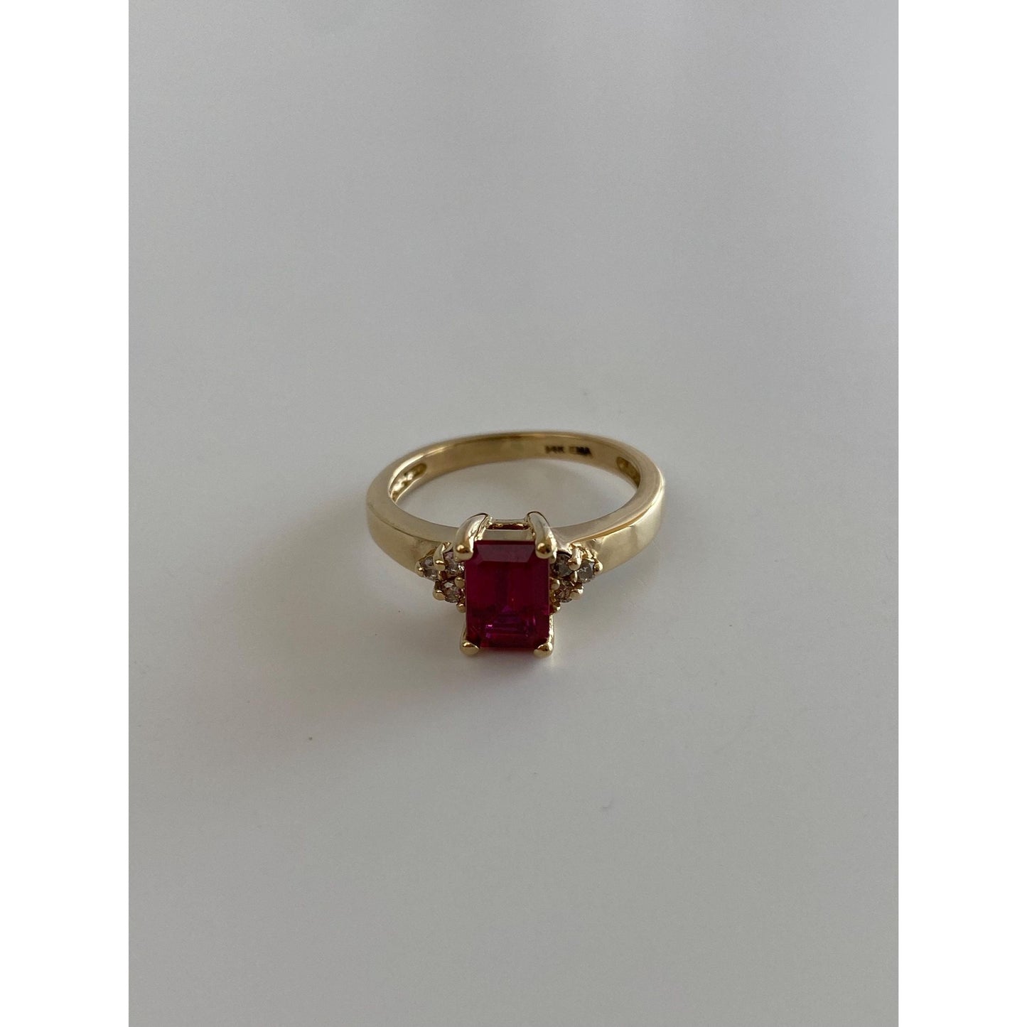Vintage Solid 14k Yellow Gold Diamond Pink Spinel Ring - Size 6.25