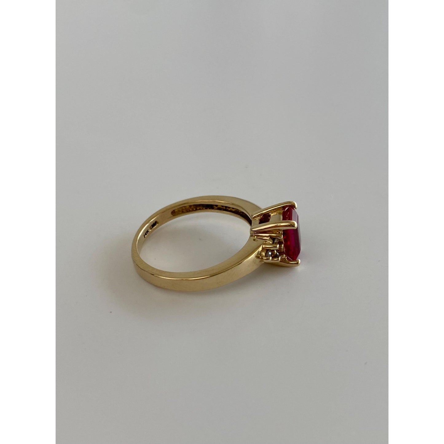Vintage Solid 14k Yellow Gold Diamond Pink Spinel Ring - Size 6.25