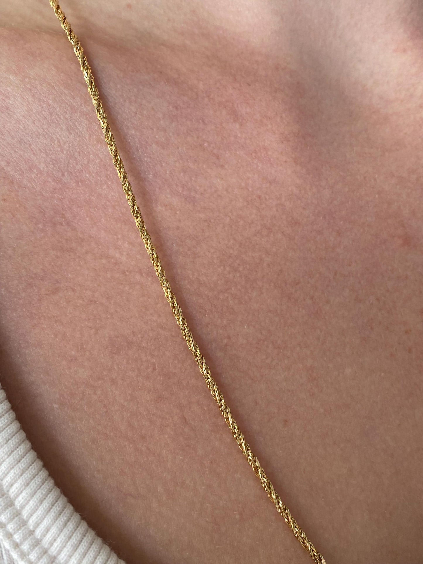 Solid 18k Yellow Gold Twist Chain Necklace - 23.5 inches