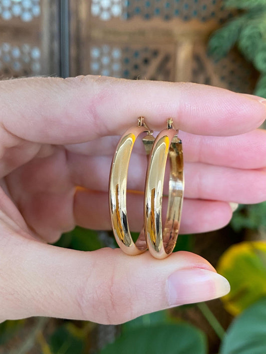 Vintage 18k Yellow Gold Hoop Earrings