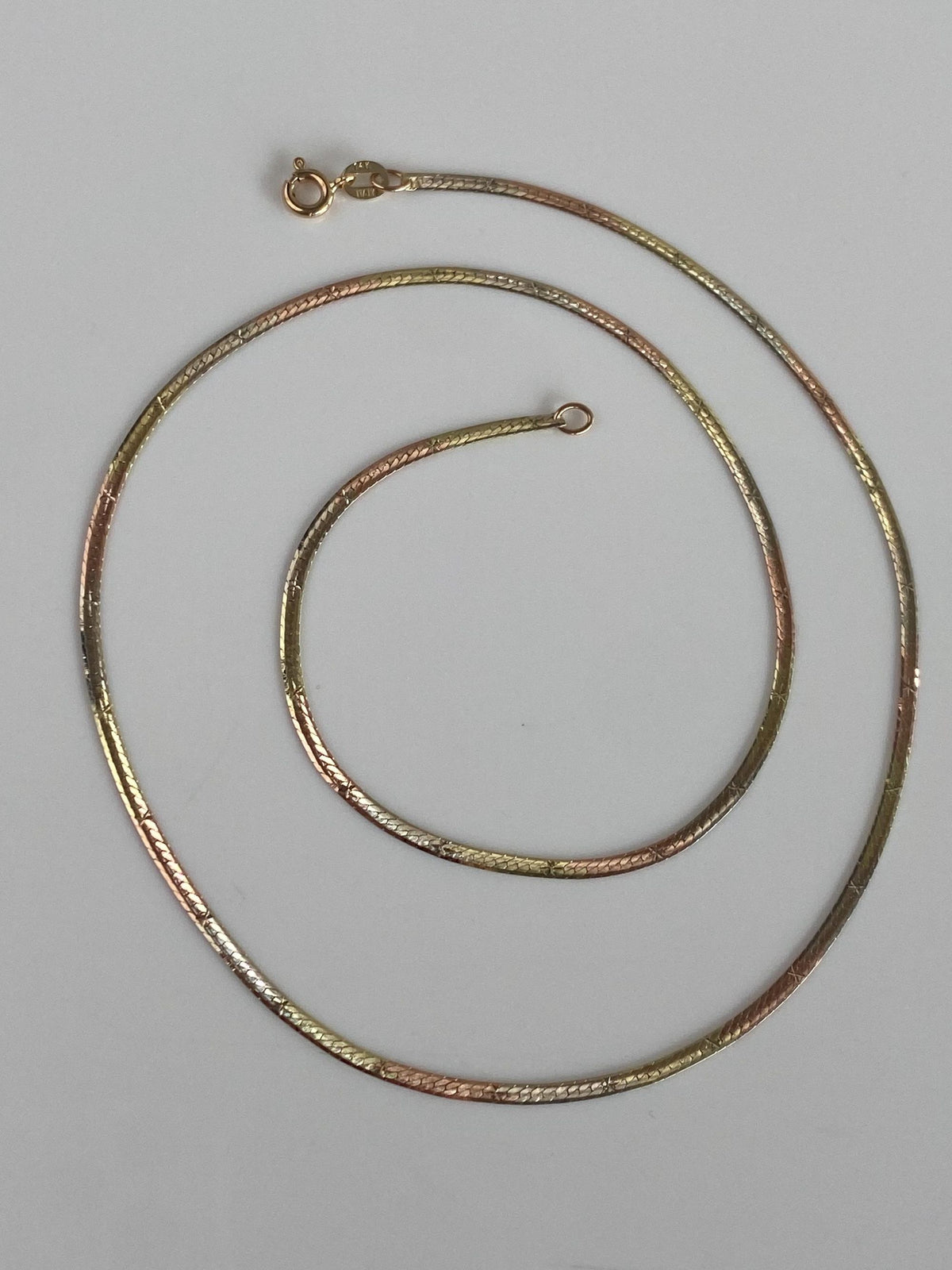 Vintage Solid 14k Tri Tone Gold Diamond Cut Slim Herringbone Chain Necklace - 17.5 inches