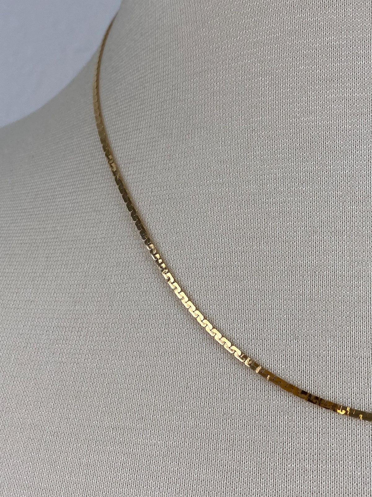 Vintage Solid 14k Yellow Gold Flat C Link Chain Necklace - 18.5 inches