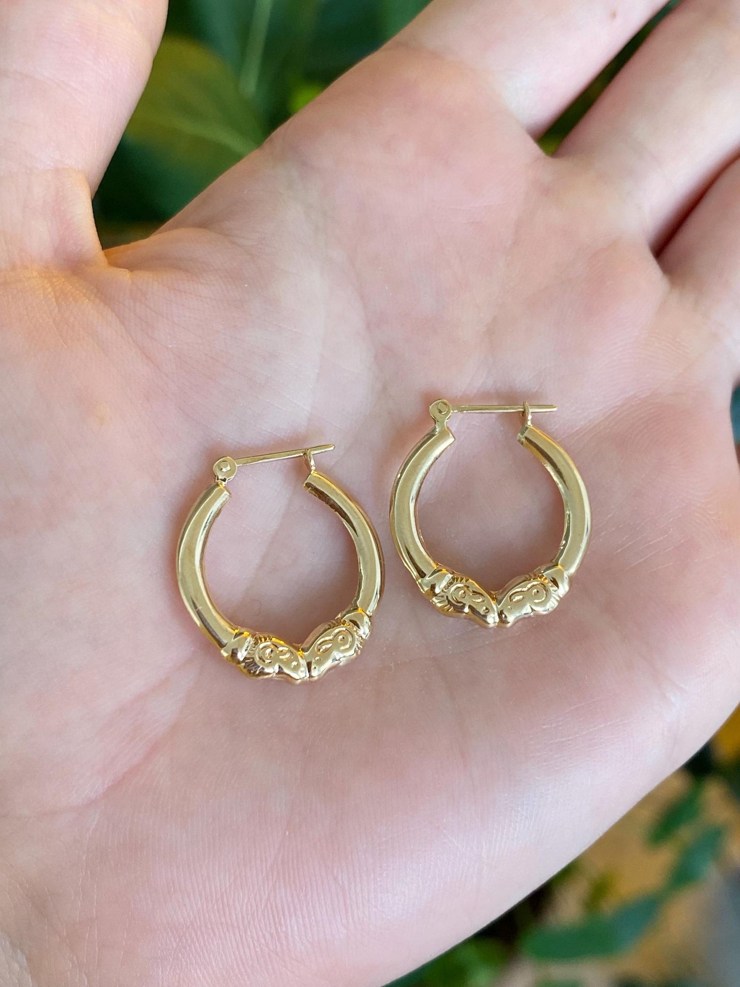 Vintage 14k Yellow Gold Ram Hoop Earrings