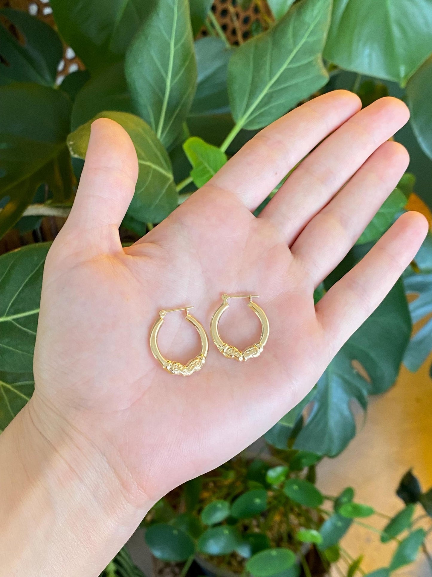 Vintage 14k Yellow Gold Ram Hoop Earrings
