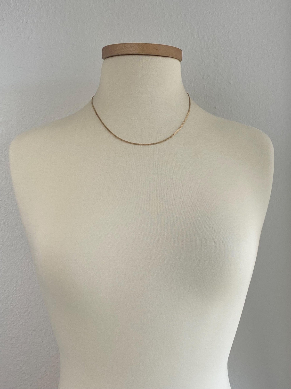 Vintage Solid 14k Yellow Gold Serpentine Chain Necklace - 19 inches
