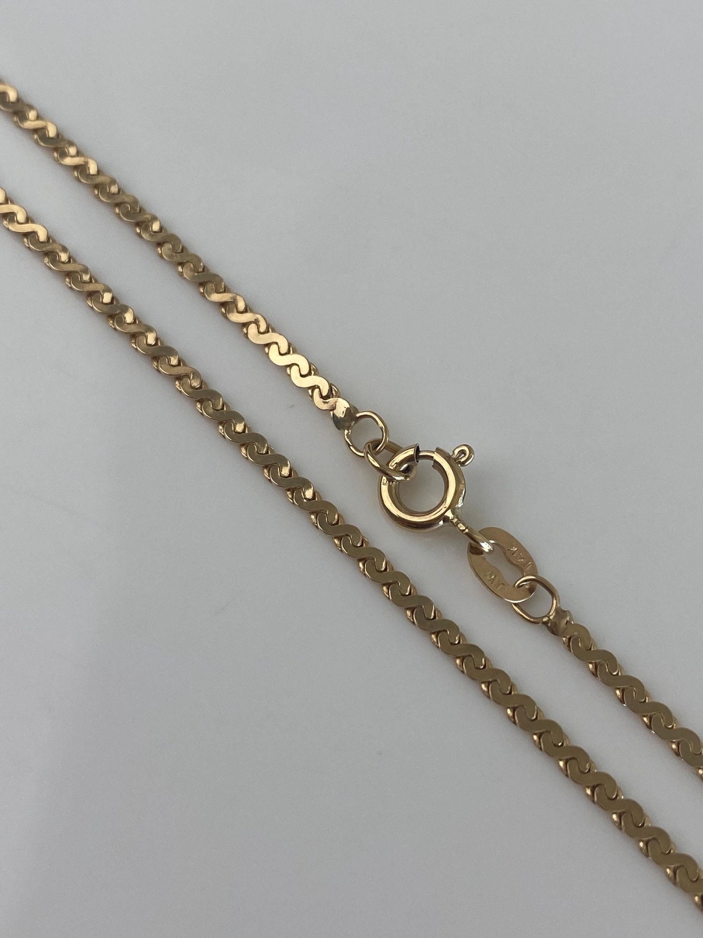 Vintage Solid 14k Yellow Gold Serpentine Chain Necklace - 19 inches