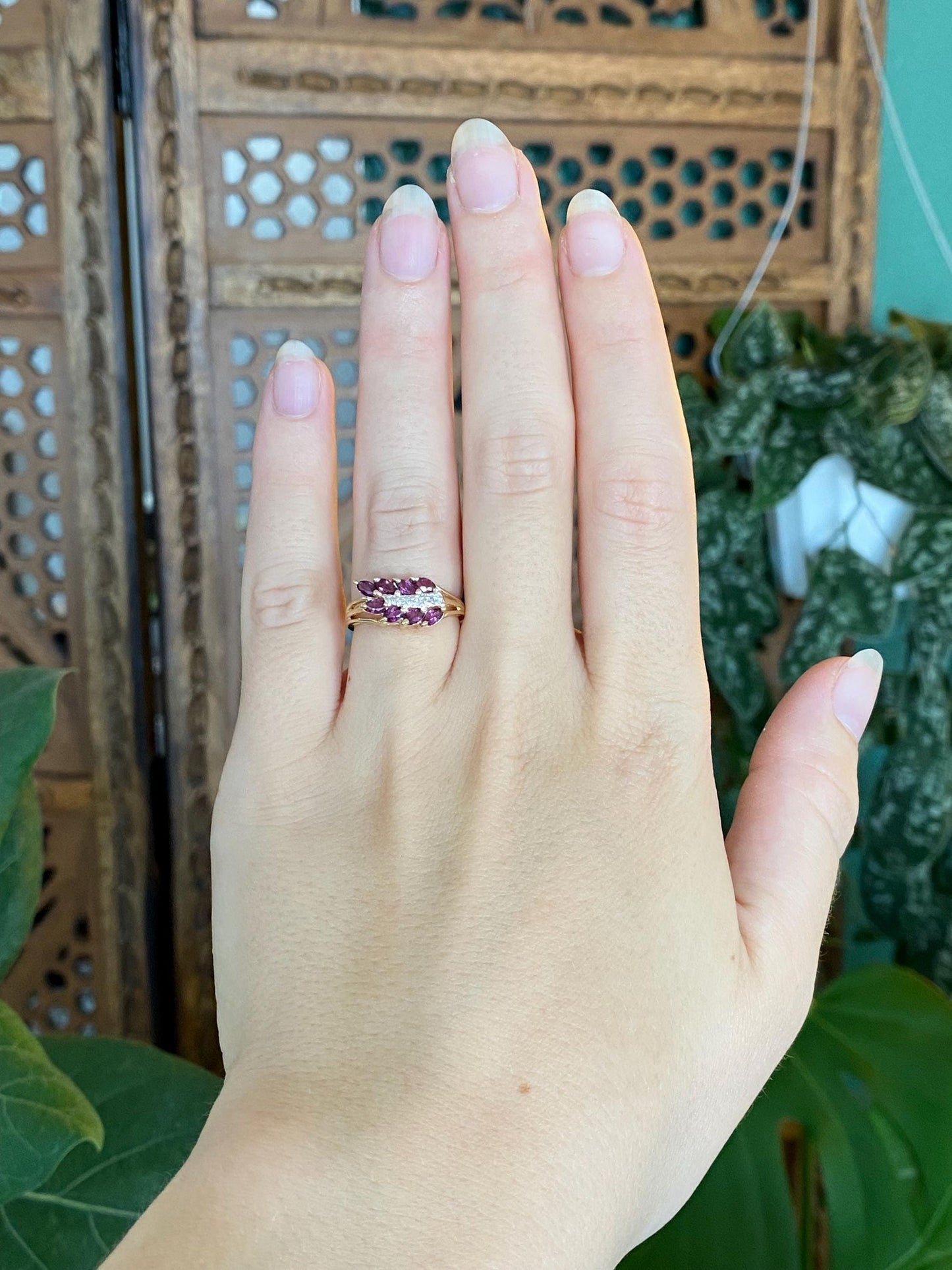 Vintage Solid 14k White & Yellow Gold Ruby Diamonds Ring - Size 5.5
