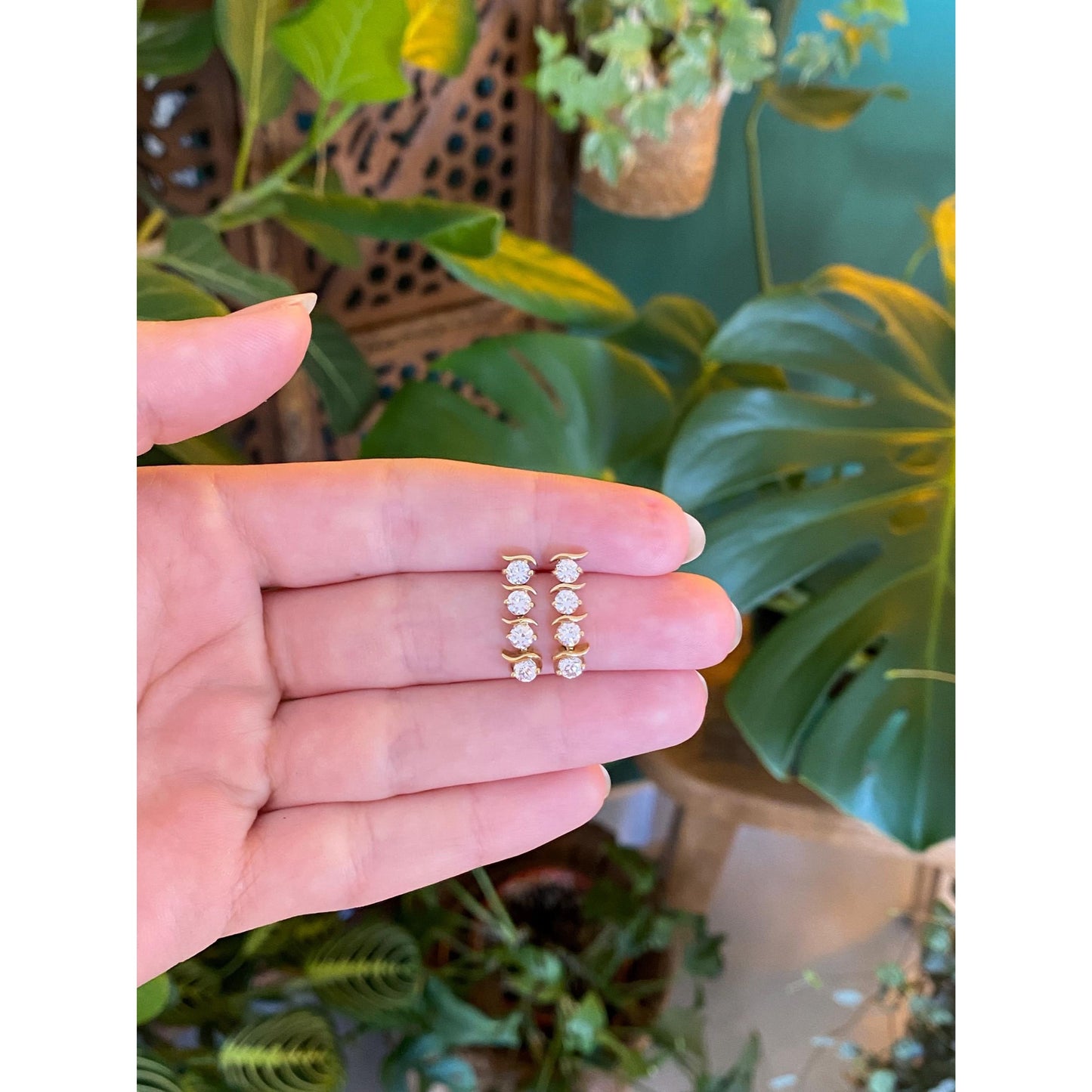 Vintage Solid 14k Yellow Gold Cubic Zirconia Drop Earrings