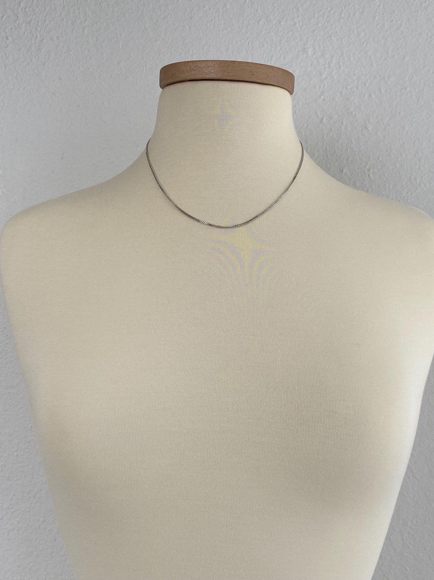 Vintage Solid 14k White Gold Tight Curb Chain Necklace - 18.25 inches
