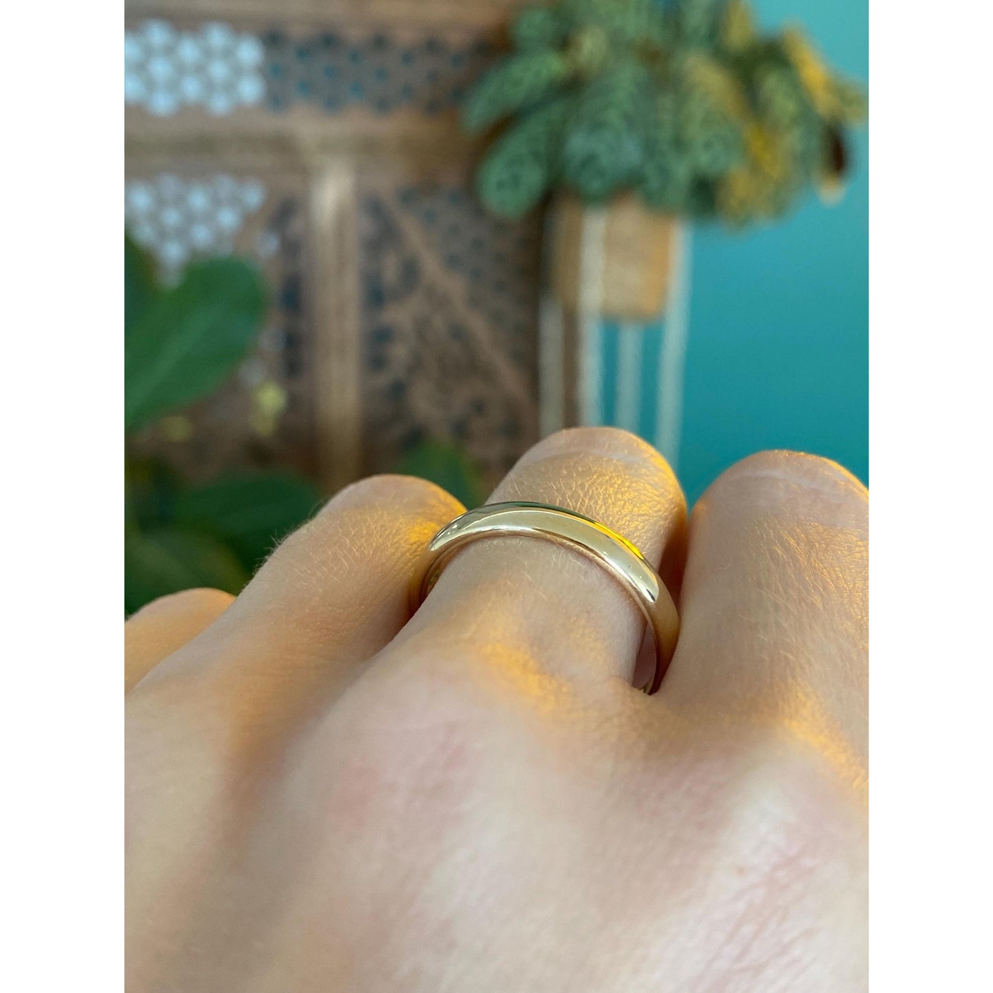 Vintage Solid 14k Yellow Gold Ring Band - Size 10.5