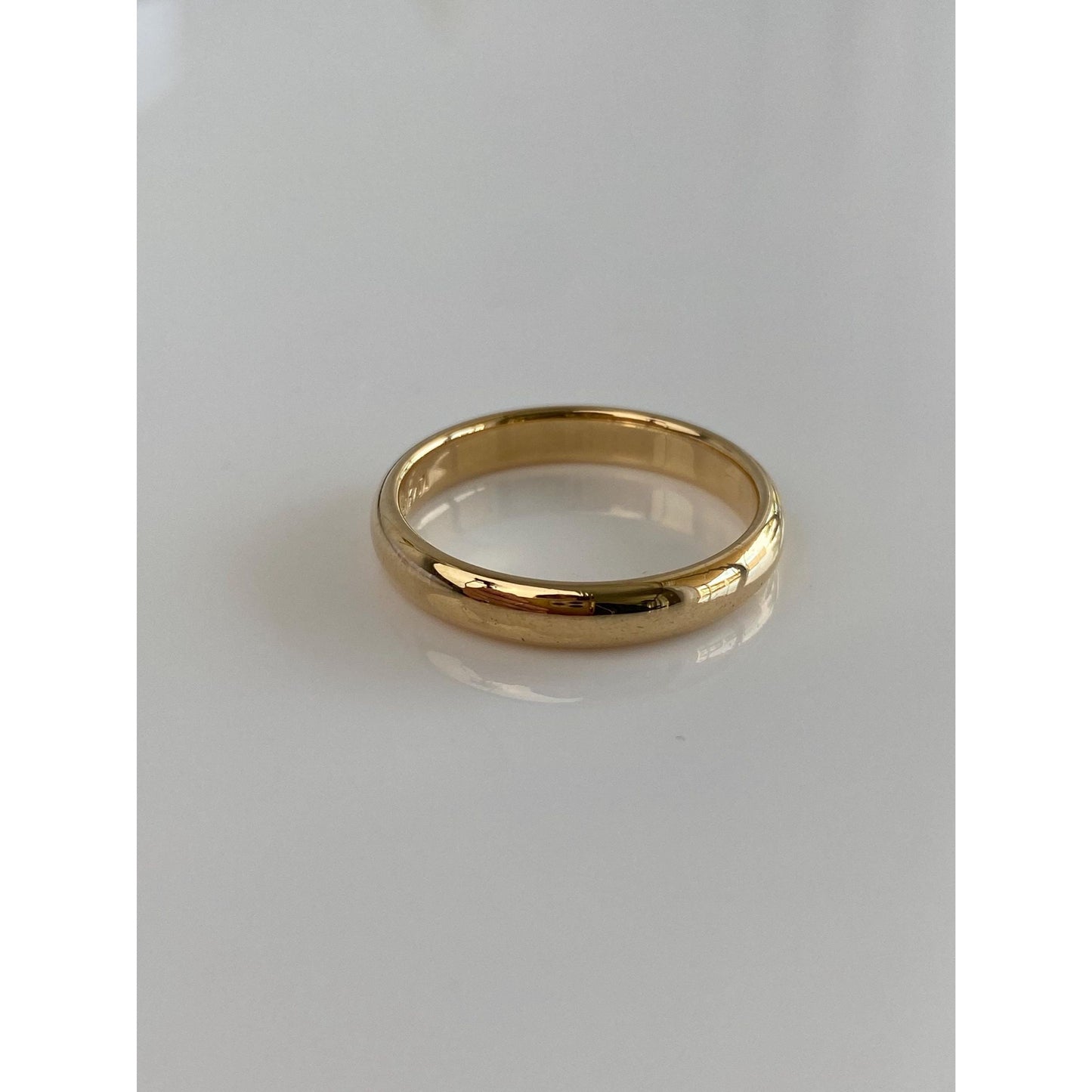 Vintage Solid 14k Yellow Gold Ring Band - Size 10.5