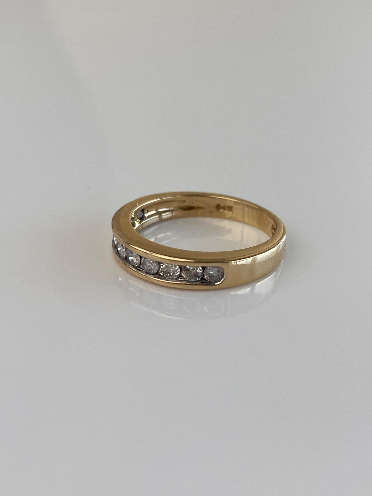 Vintage Solid 14k Yellow Gold Diamonds Ring Band - Size 6