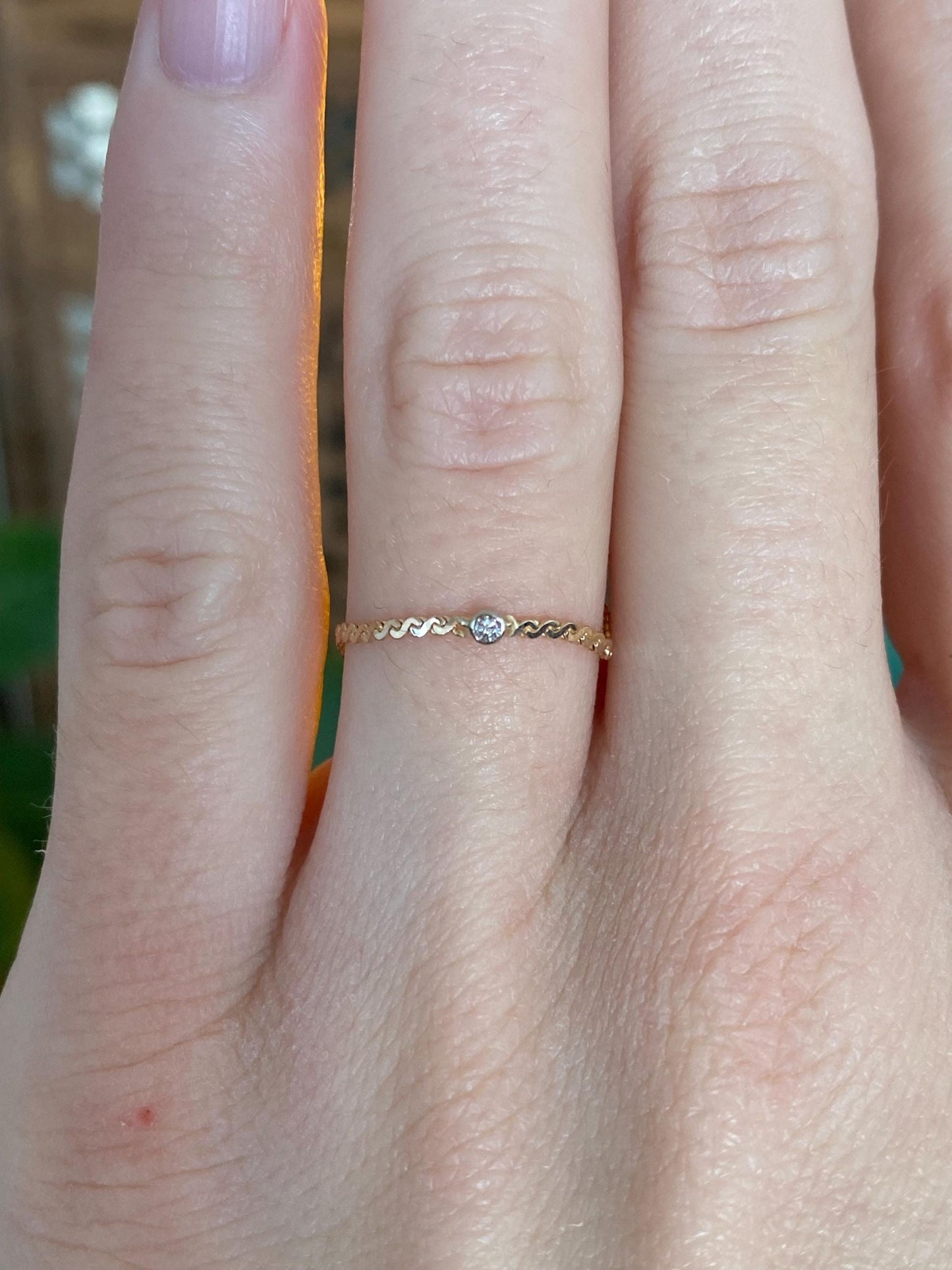 Vintage Solid 14k White & Yellow Gold Clear Spinel Serpentine Chain Ring - Size 8