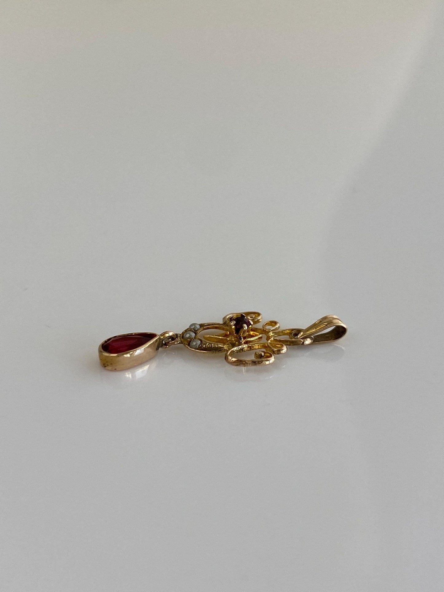 Vintage Solid 10k Yellow Gold Pink Cubic Zirconia Seed Pearls Charm