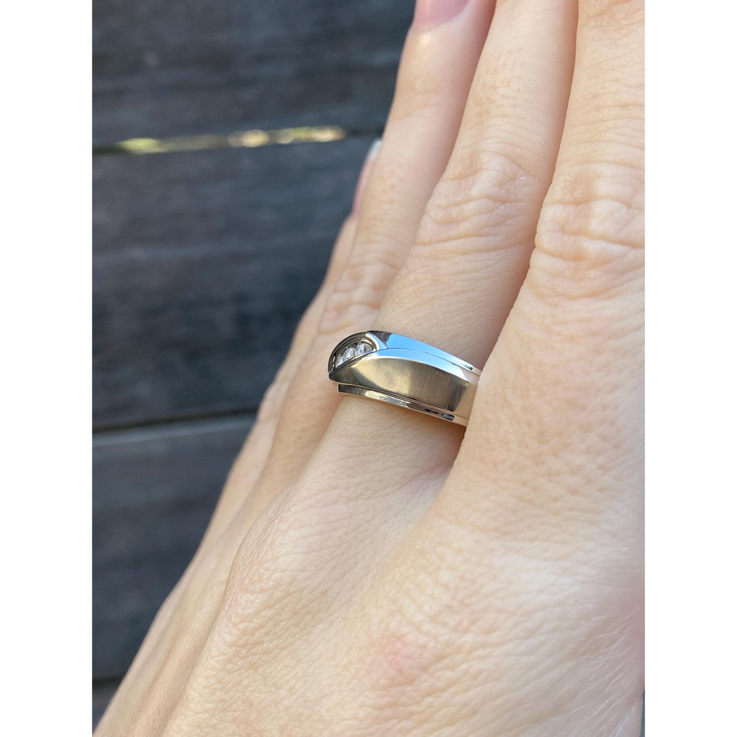 Vintage Solid 10k White Gold Diamond Ring Band - Size 11