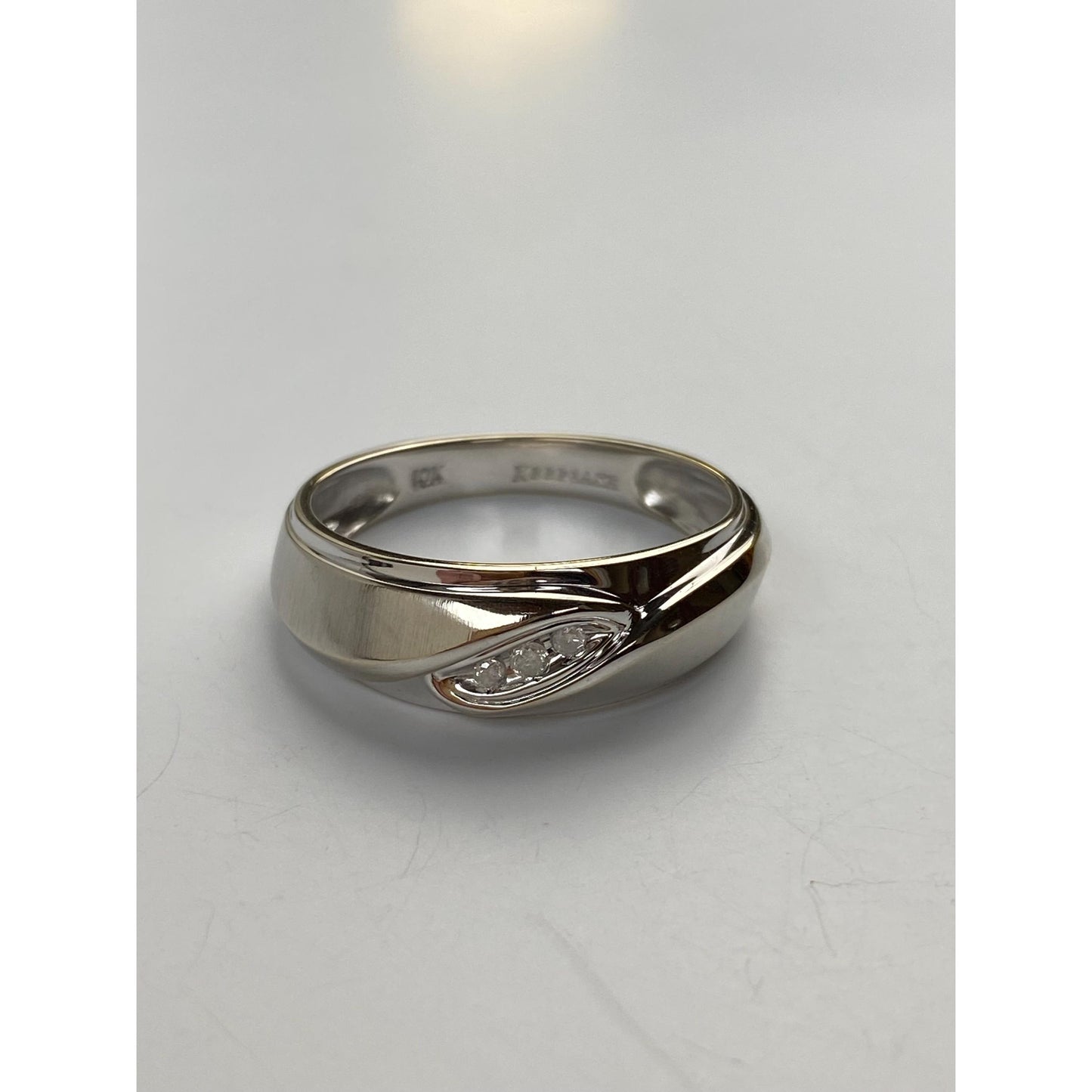 Vintage Solid 10k White Gold Diamond Ring Band - Size 11