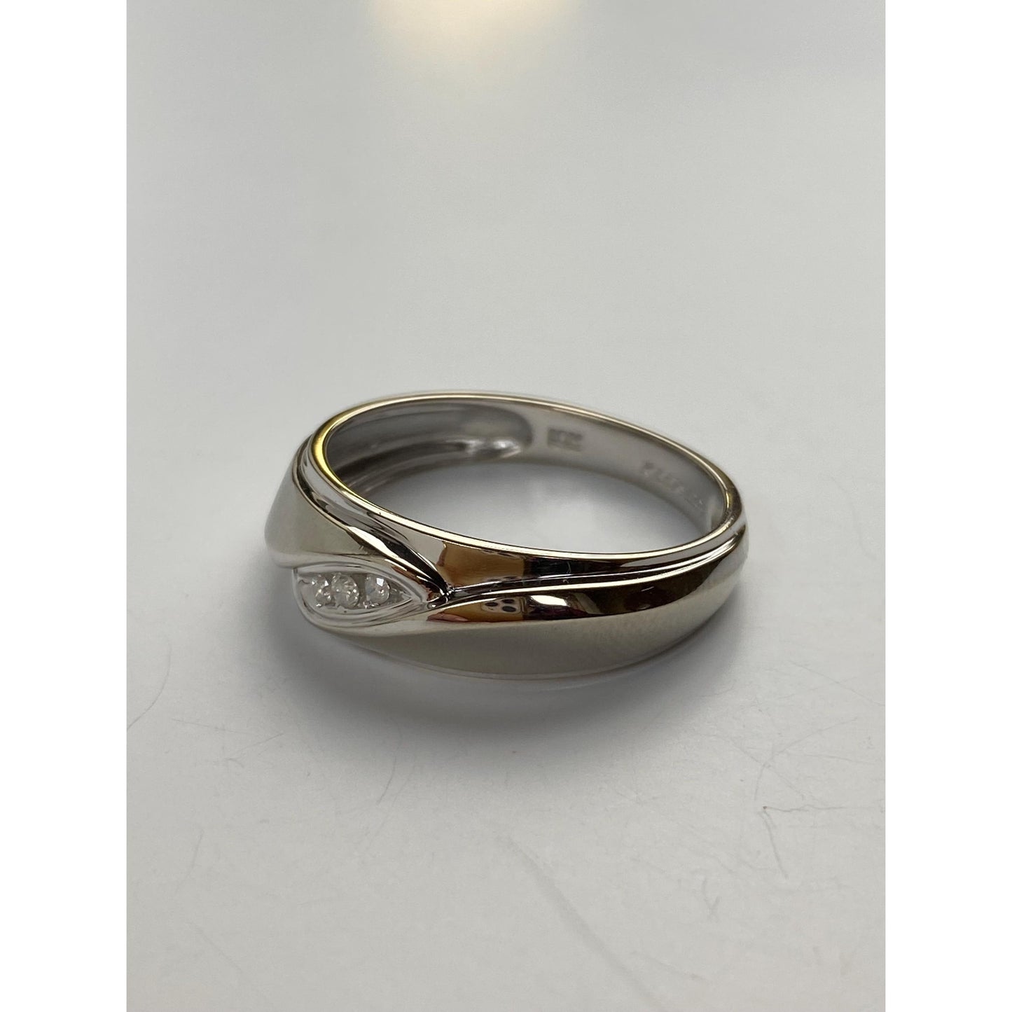 Vintage Solid 10k White Gold Diamond Ring Band - Size 11