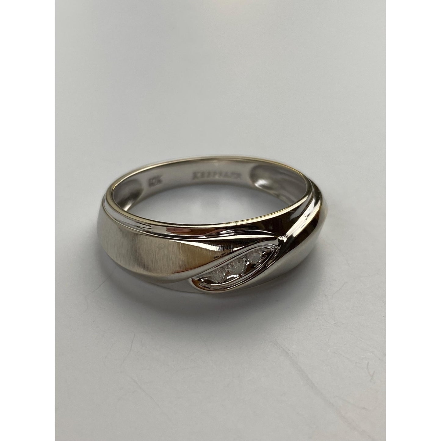 Vintage Solid 10k White Gold Diamond Ring Band - Size 11