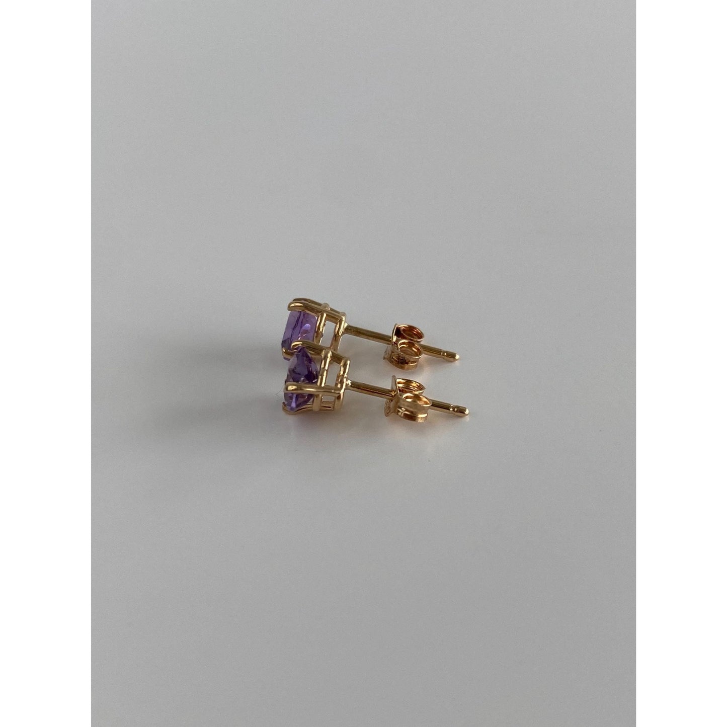 Vintage Solid 14k Yellow Gold Purple Cubic Zirconia Heart Stud Earrings