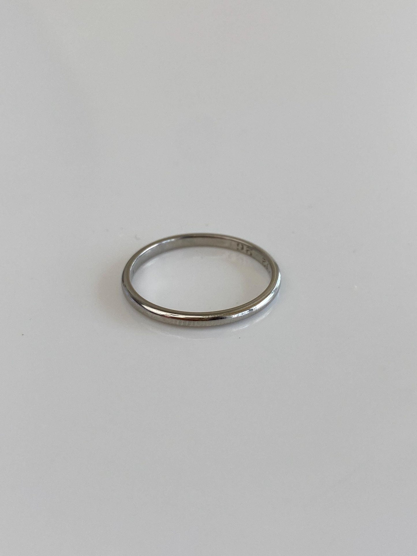 Vintage Solid Platinum Ring Band - Size 5
