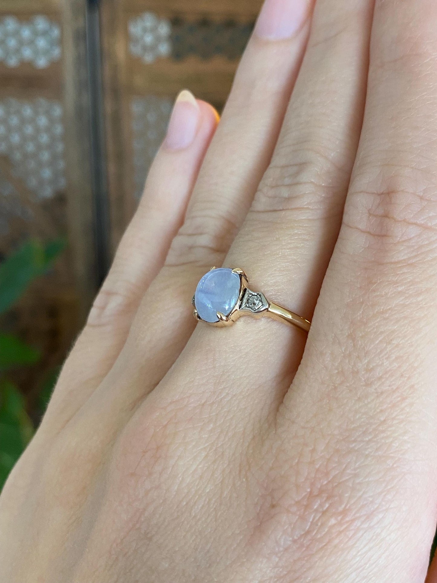 Vintage Solid 14k White & Yellow Gold Clear and Milky Sapphire Ring - Size 6.75