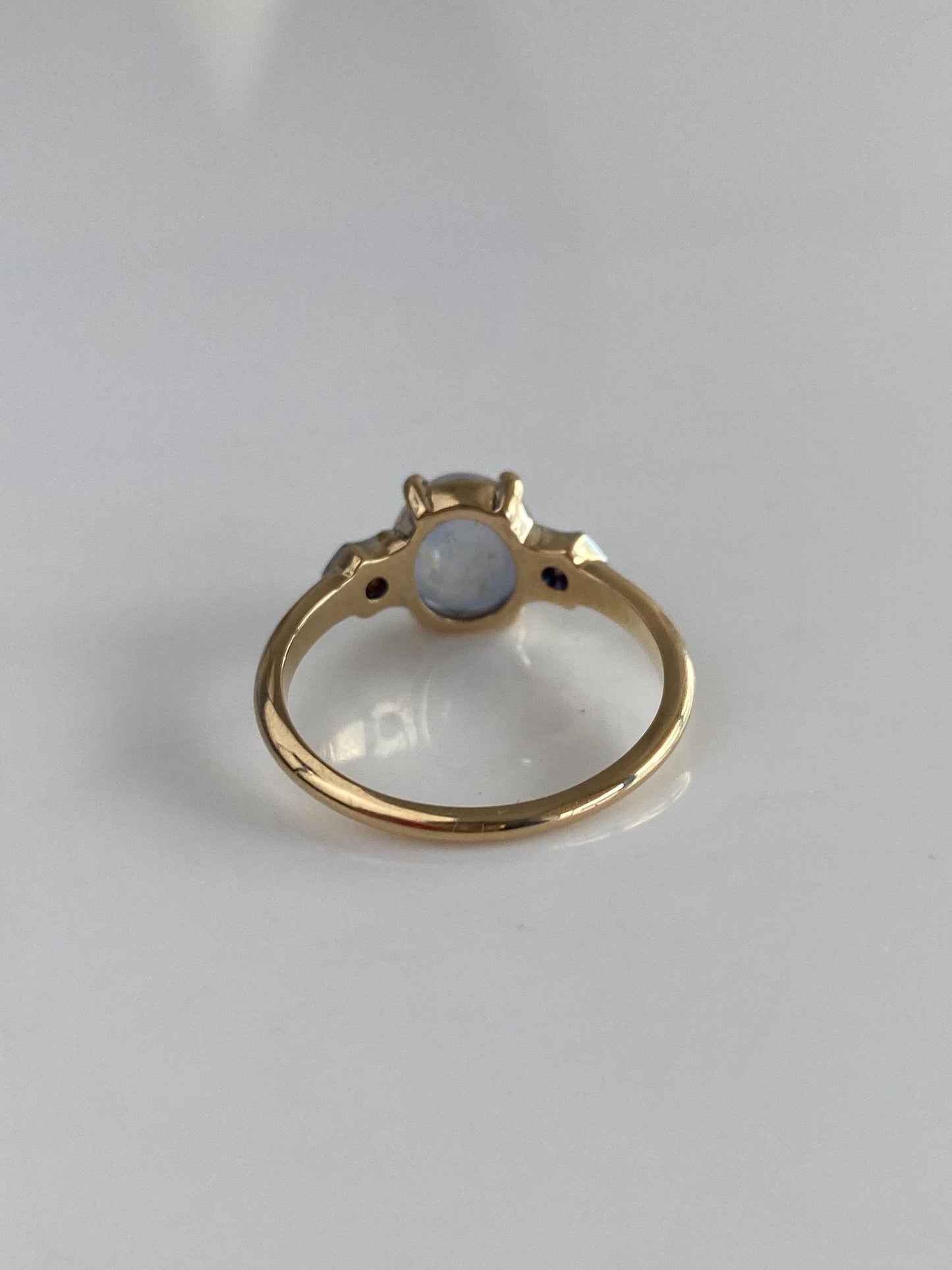 Vintage Solid 14k White & Yellow Gold Clear and Milky Sapphire Ring - Size 6.75