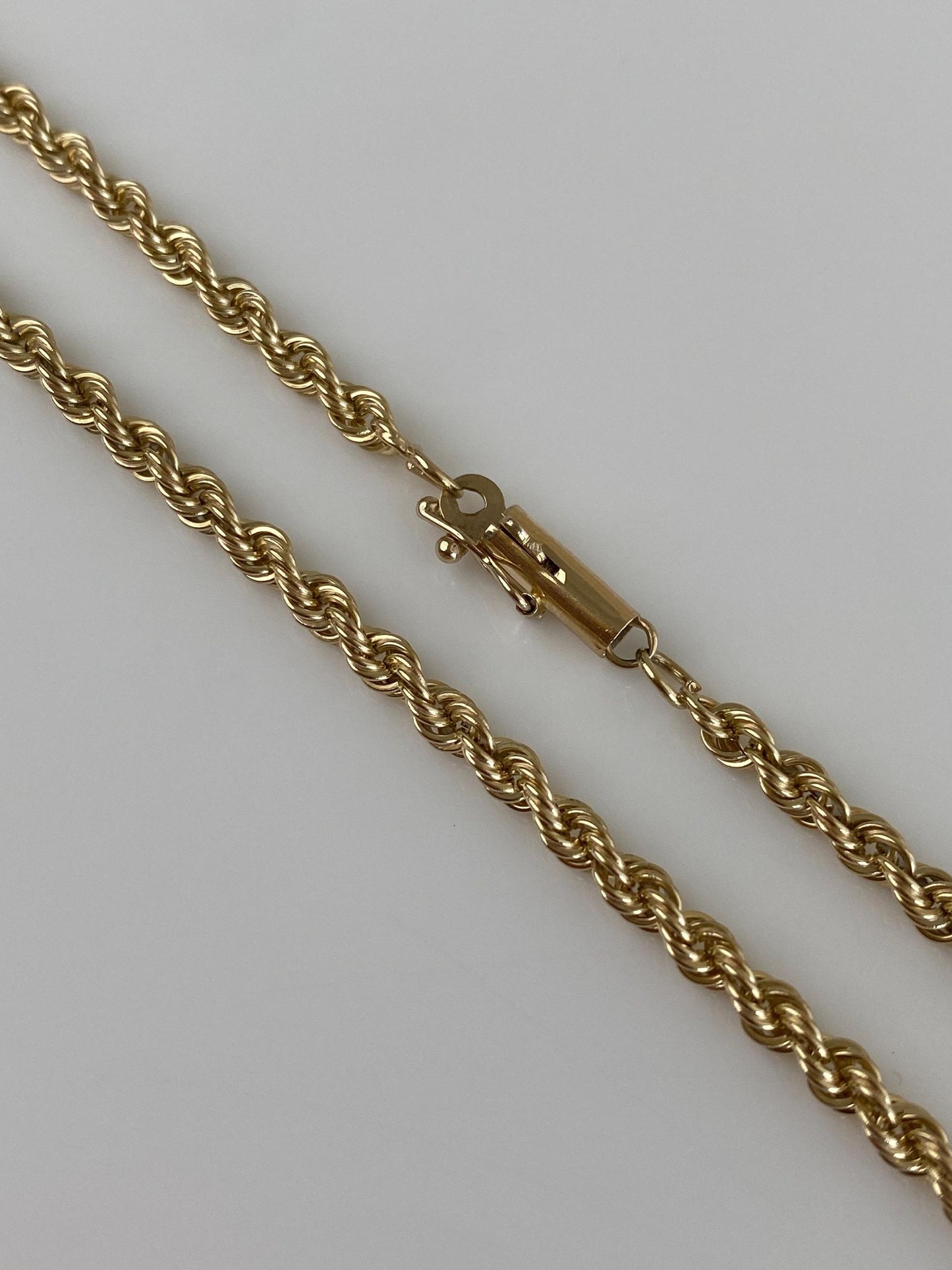 Vintage Solid 14k Yellow Gold Rope Chain Necklace - 18.5 inches