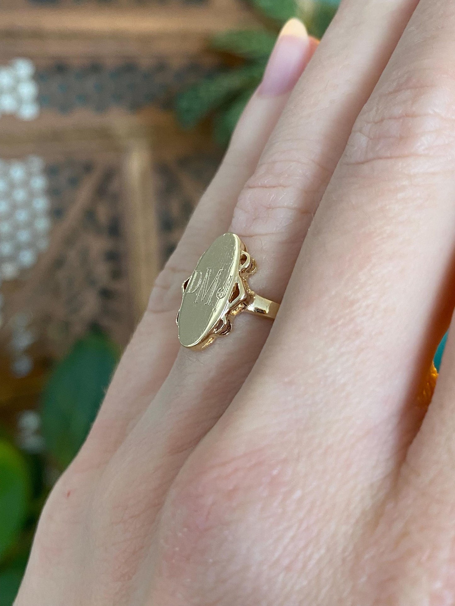 Vintage Solid 10k Yellow Gold Monogram Signet Ring - Size 5.5