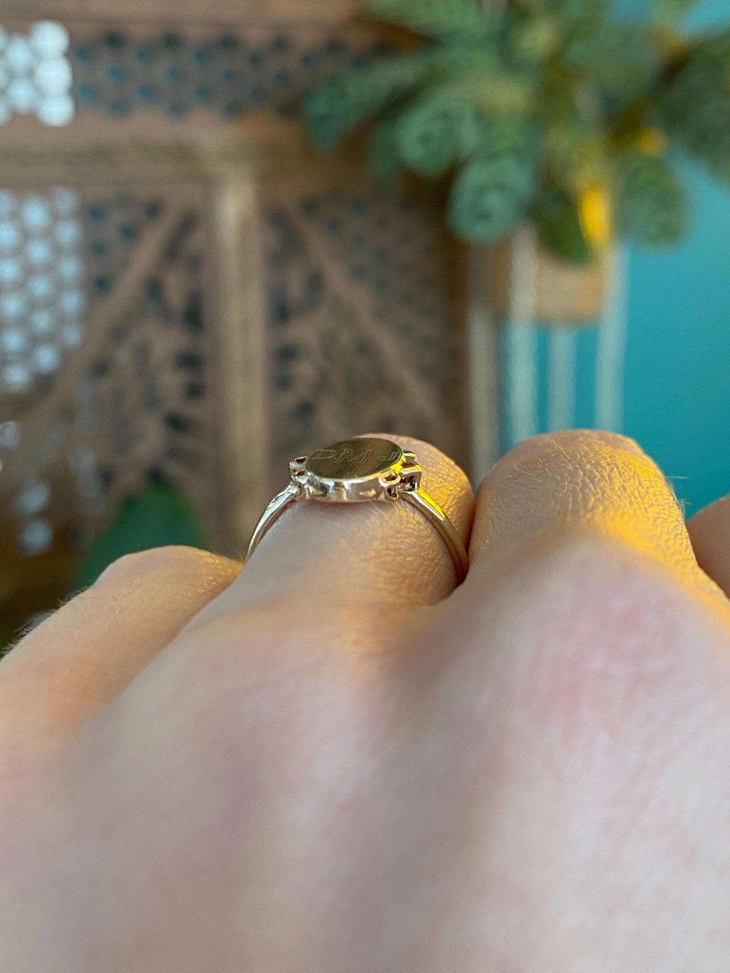 Vintage Solid 10k Yellow Gold Monogram Signet Ring - Size 5.5