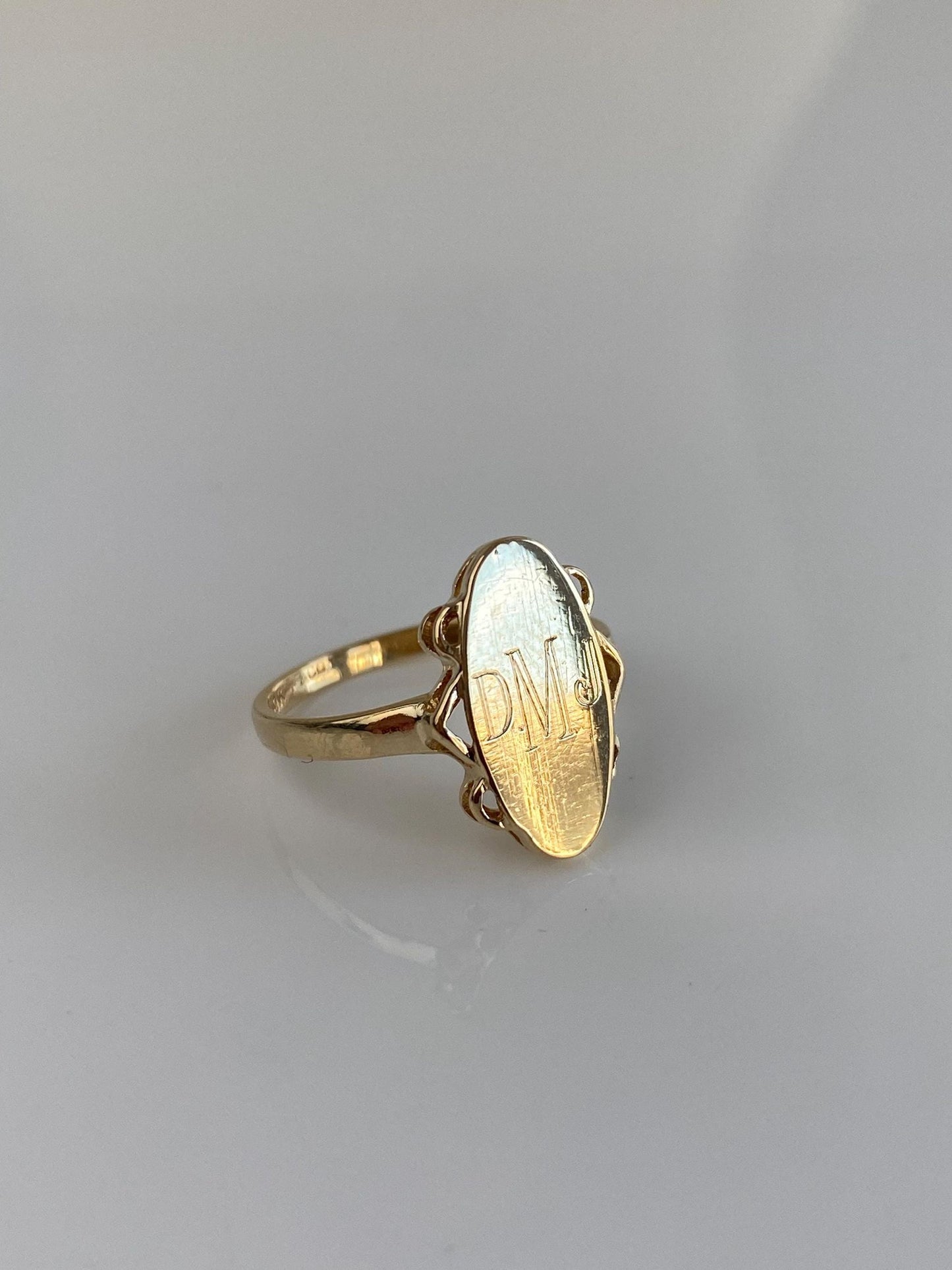Vintage Solid 10k Yellow Gold Monogram Signet Ring - Size 5.5