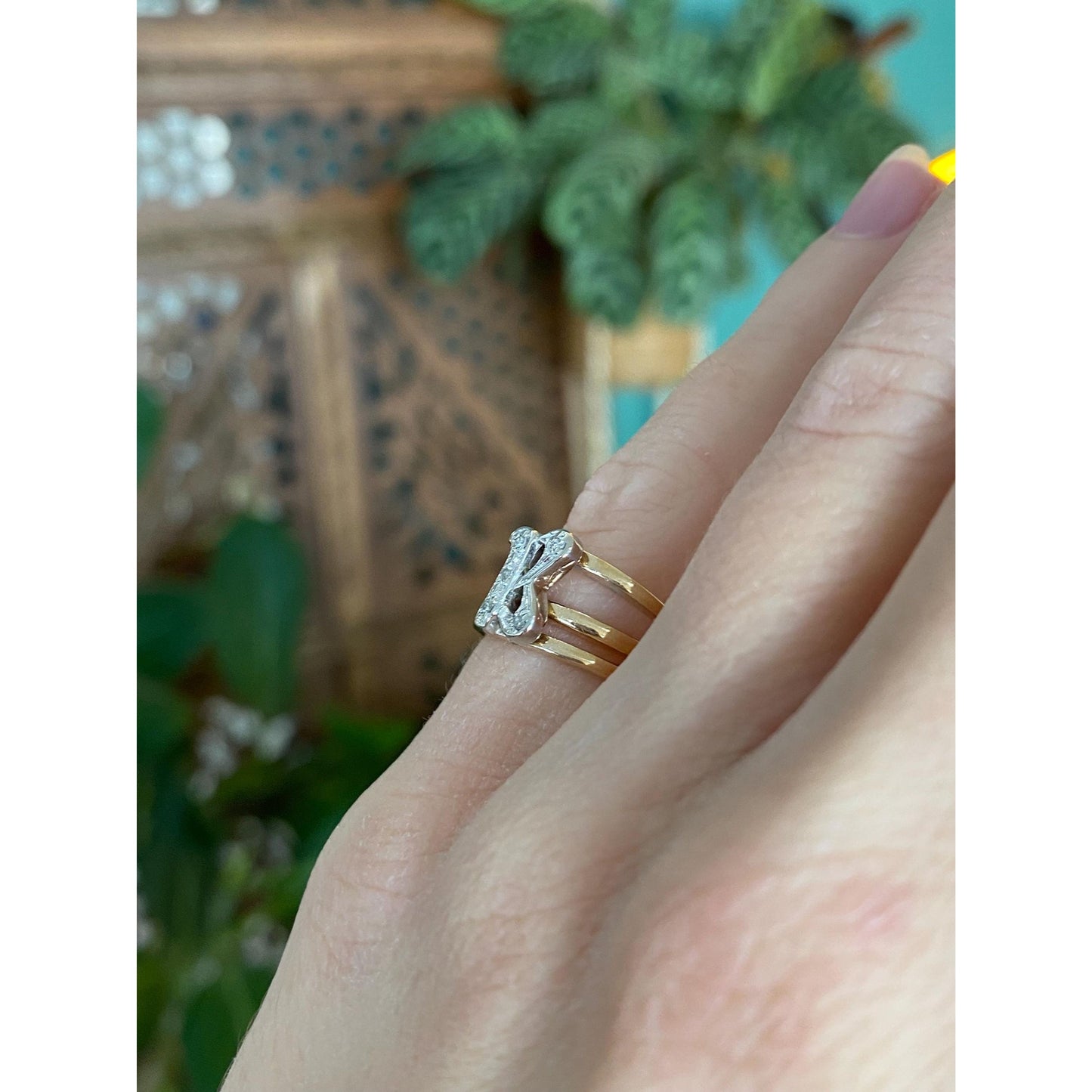 Vintage Solid 14k White & Yellow Gold Diamond Initial 'B' Ring - Size 3.75