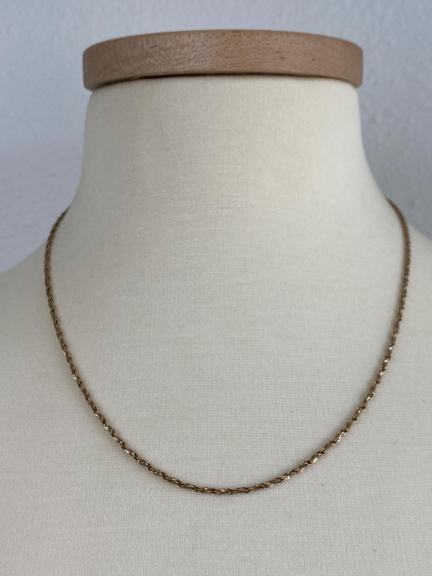 Vintage Solid 14k Yellow Gold Twist Style Chain Necklace - 20.25 inches
