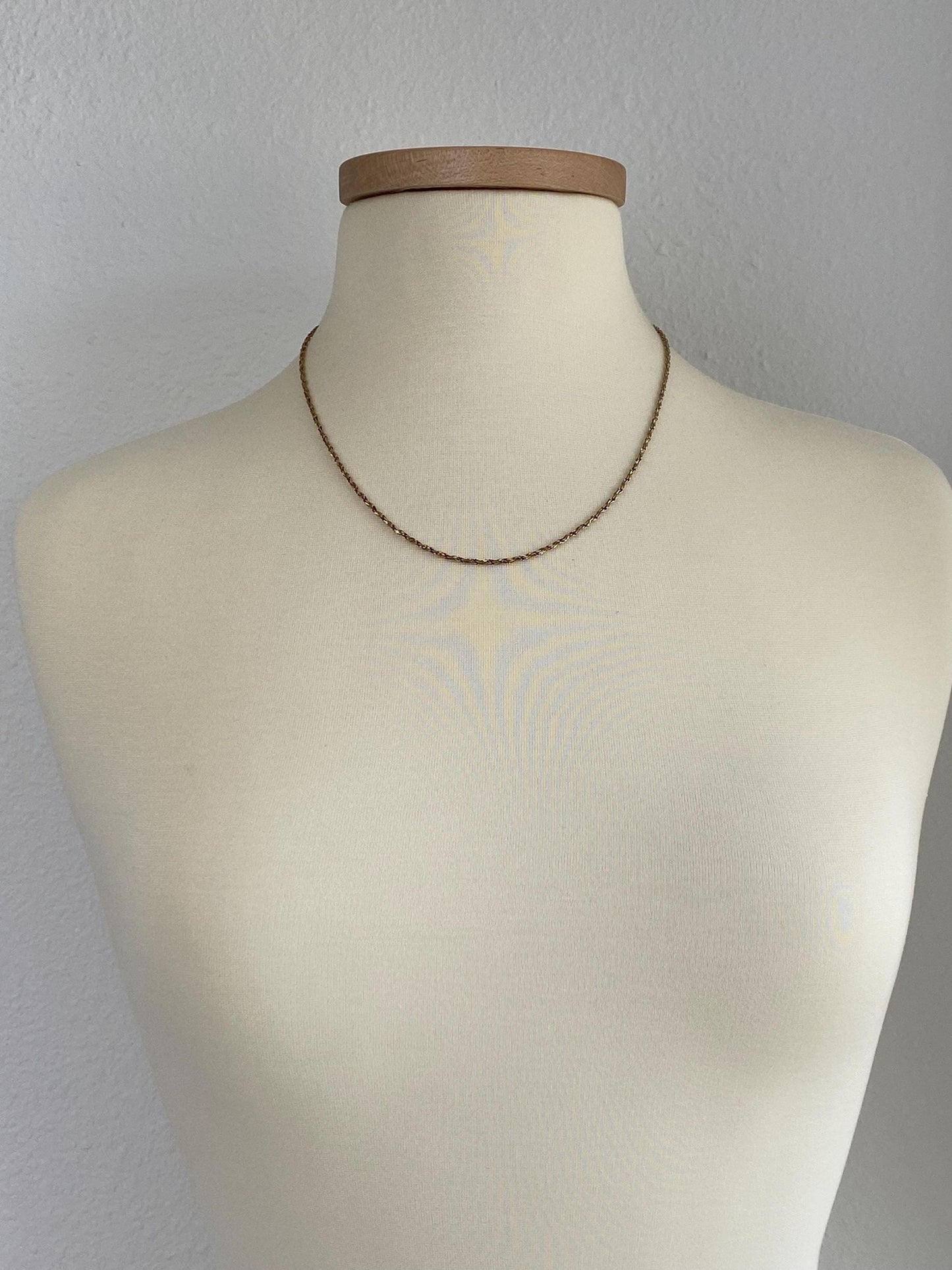 Vintage Solid 14k Yellow Gold Twist Style Chain Necklace - 20.25 inches
