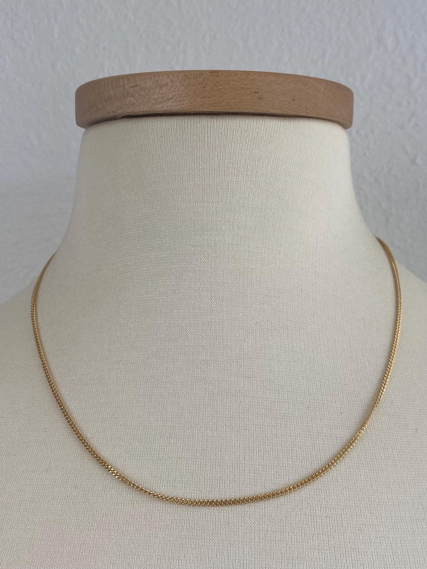 Vintage Solid 18k Yellow Gold Curb Chain Necklace - 19.75 inches