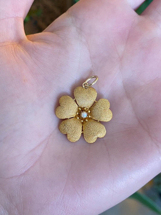Vintage Solid 10k Yellow Gold Pearl Flower Charm