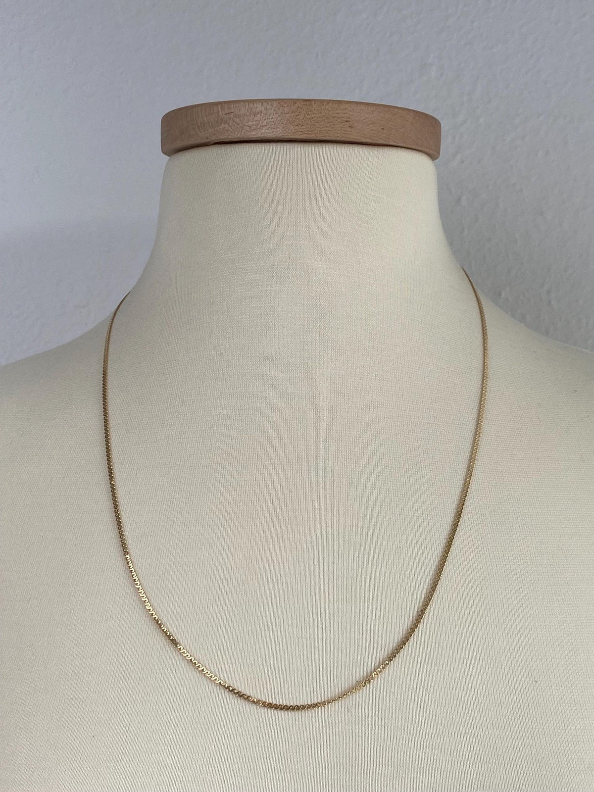 Vintage Solid 14k Yellow Gold Long Serpentine Chain Necklace - 24 inches