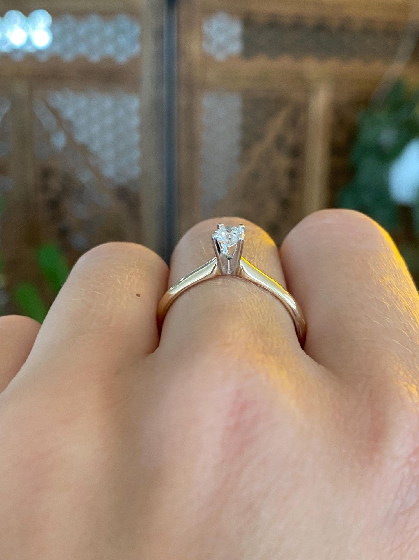 Vintage Solid 14k White & Yellow Gold Diamond Solitaire Ring - Size 8.75