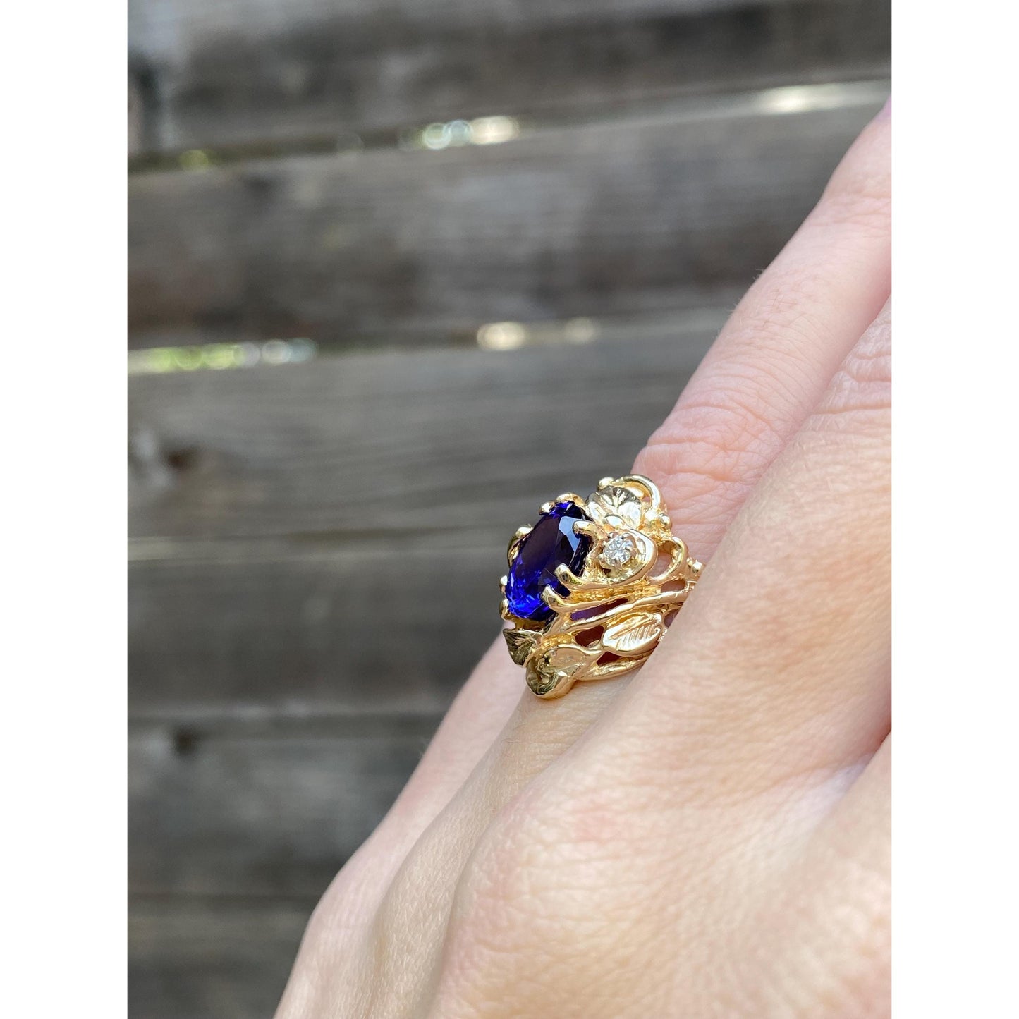Vintage Solid 14k Yellow Gold Diamond Dark Blue Quartz Ring - Size 5.5