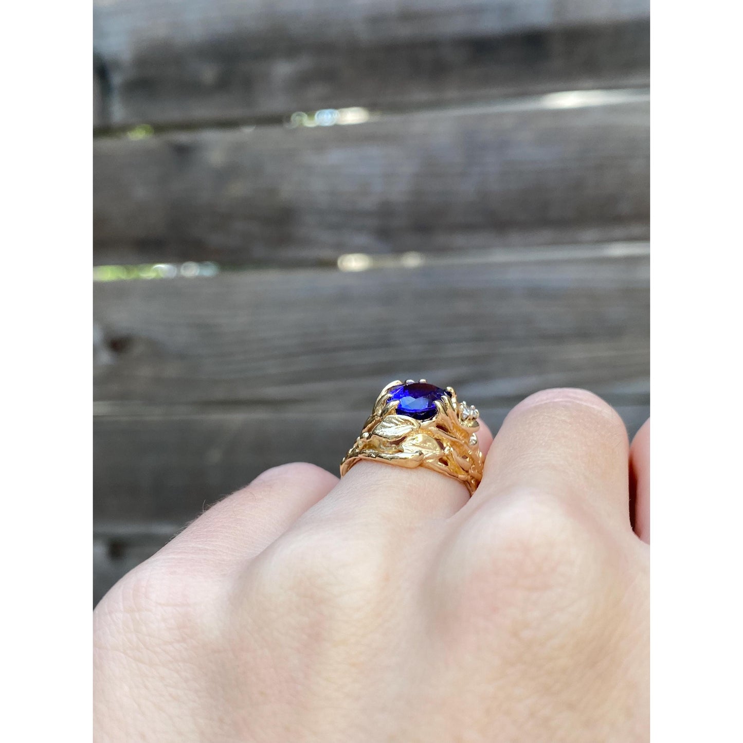 Vintage Solid 14k Yellow Gold Diamond Dark Blue Quartz Ring - Size 5.5