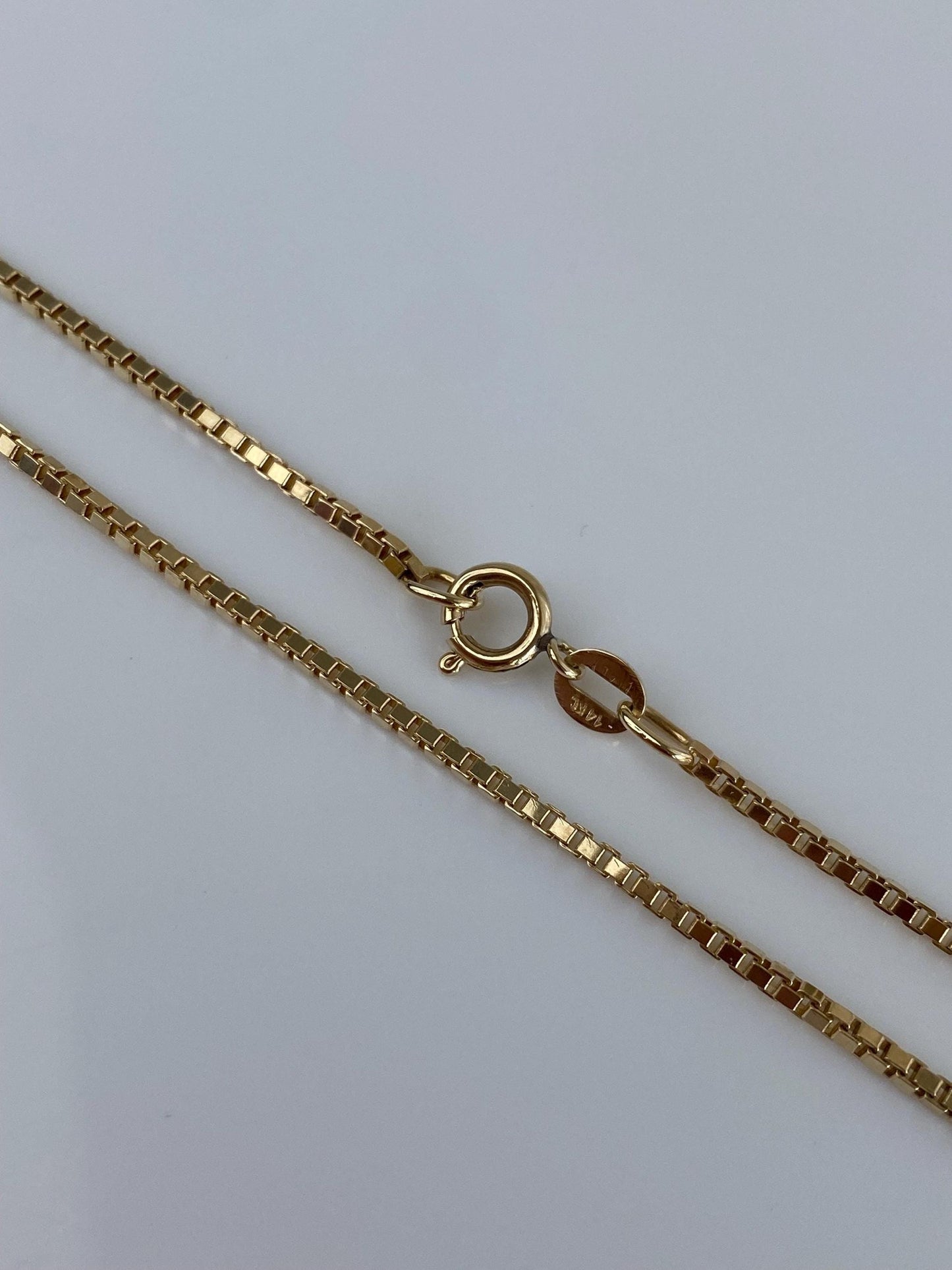 Vintage Solid 14k Yellow Gold Box Chain Necklace - 17.75 inches