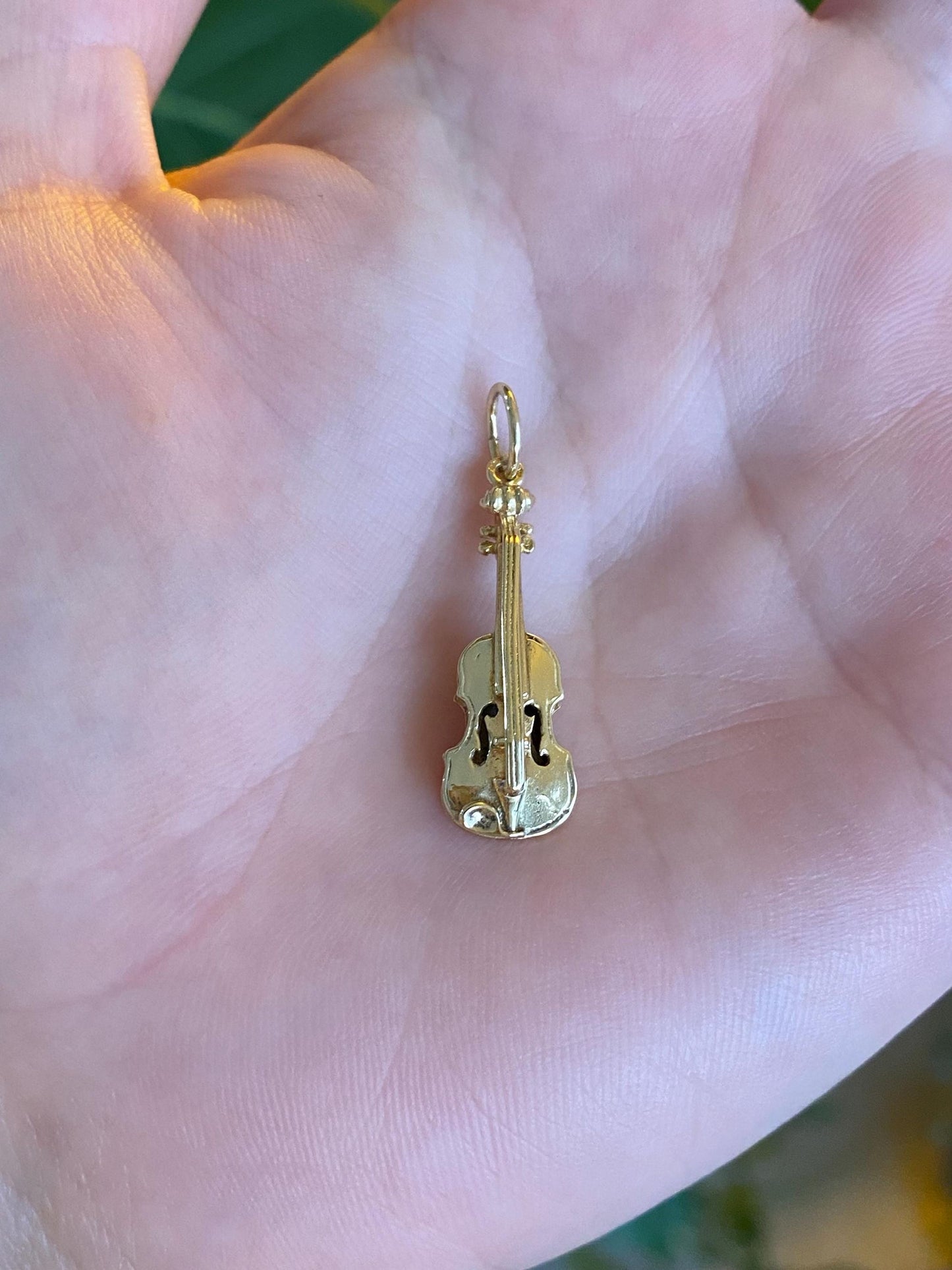 Vintage 14k Yellow Gold Violin Charm