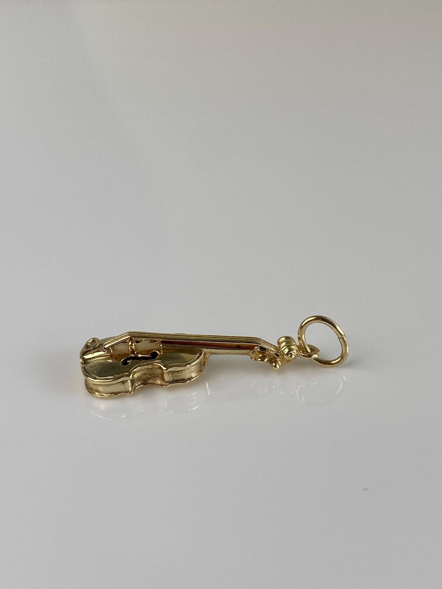 Vintage 14k Yellow Gold Violin Charm